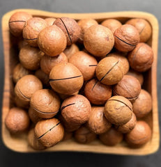 Macadamia Walnuts (Chabi Akhrot) – 500 Gm